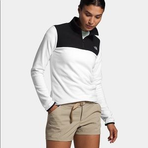 North Face Women’s TKA glacier 1/4 zip pullover